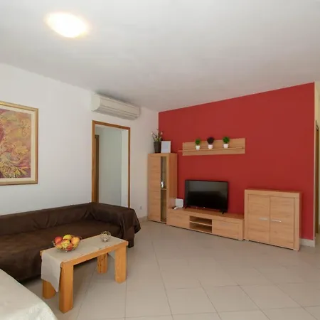 Apartments Valeria Zrnovo Exterior photo