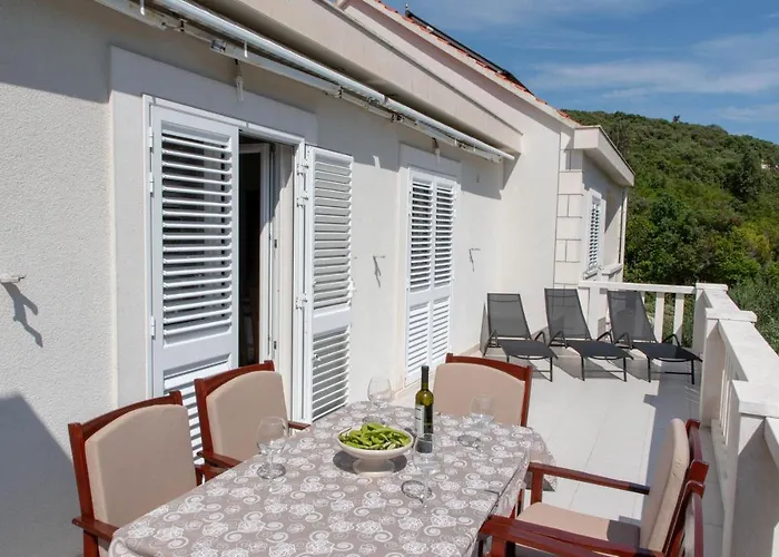 Apartments Valeria