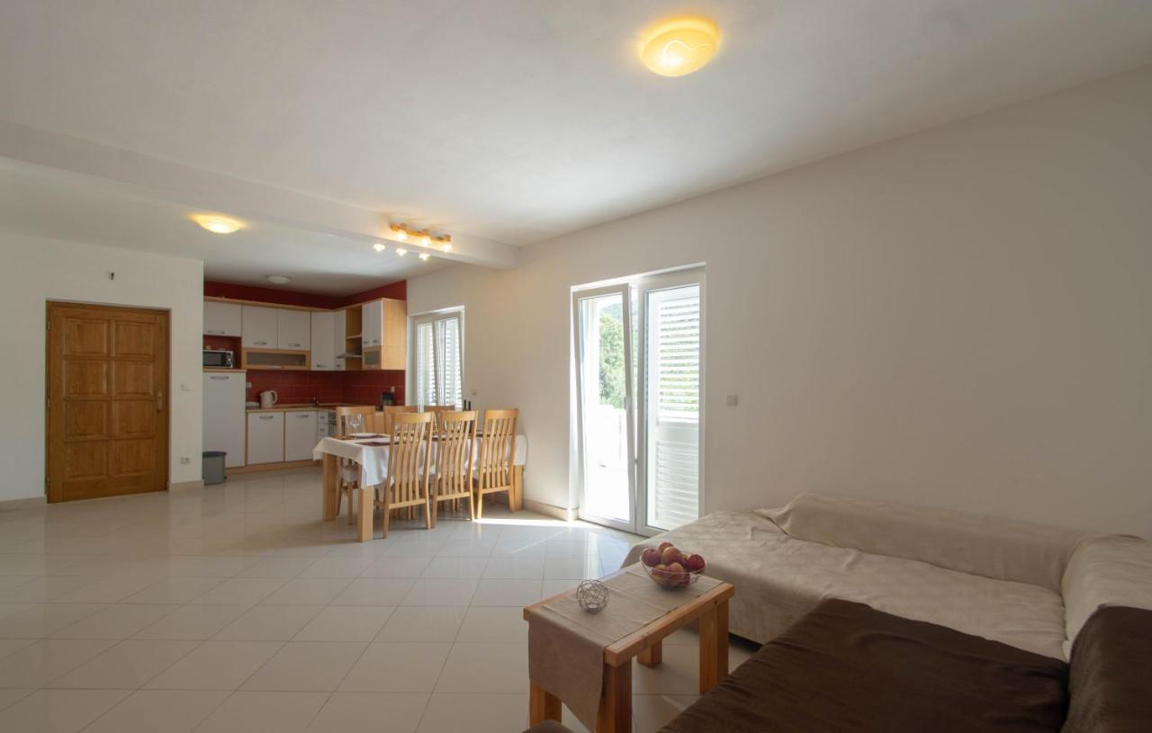 Valeria Apartment